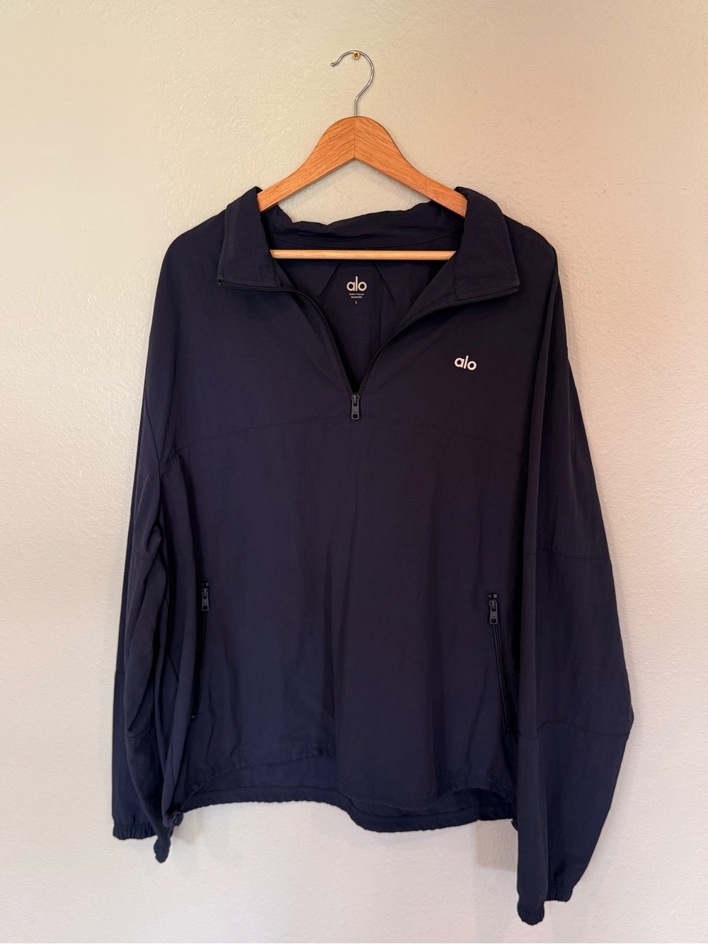 Alo Yoga Light Weight Takeaway Track Pullover Navy Men’s Size L